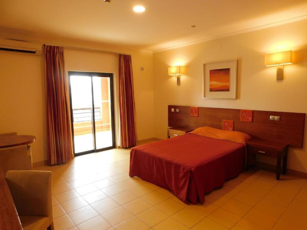 Hotel Praia Sol Quarteira Εξωτερικό φωτογραφία